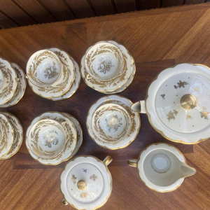 Haviland / Cambet, porcelain tea service, gilded with fine gold, 12 persons