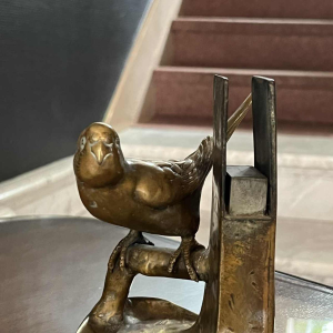 TUSCA 'Perruche' animal sculpture bird bronze Art Nouveau Austria ca 1910