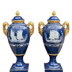 Marcel Chaufriasse / Limoges, paar porseleinen vazen 49cm, ca 1900