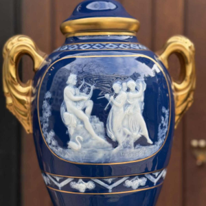 Marcel Chaufriasse / Limoges, paar porseleinen vazen 49cm, ca 1900