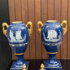 Marcel Chaufriasse / Limoges, paire de vases en porcelaine 49cm, ca 1900