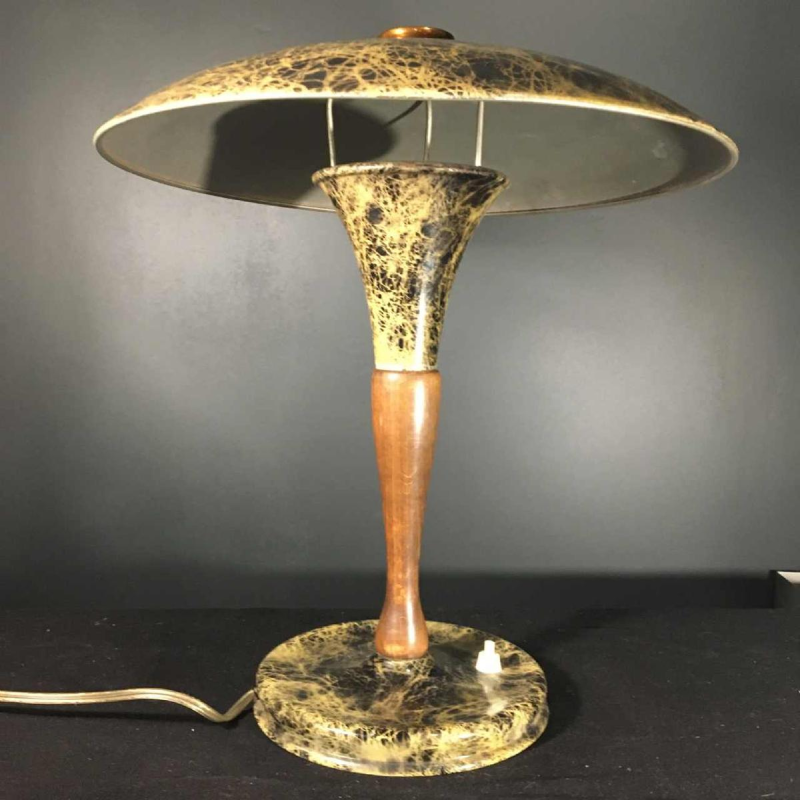 Lampe à poser / de Bureau vintage, bois et métal laqué façon marbre, circa 1950