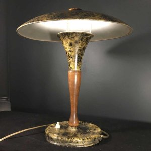 Lampe à poser / de Bureau vintage, bois et métal laqué façon marbre, circa 1950