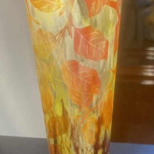 Daum Nancy, Art Nouveau vaas met geetst floraal decor, ca 1900