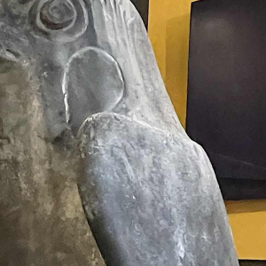 Large sculpture of a falcon 'Horus' in plaster, bluestone gray patina, 20th century