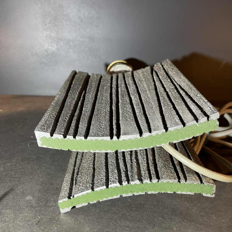 WILLY CEYSENS, Brutalistische tafellamp van gegoten aluminium, ca 1970