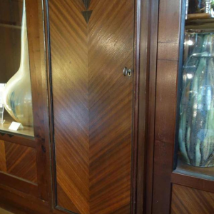 Art Deco vitrine / boekenkast, Weense afgescheiden stijl, rond 1910