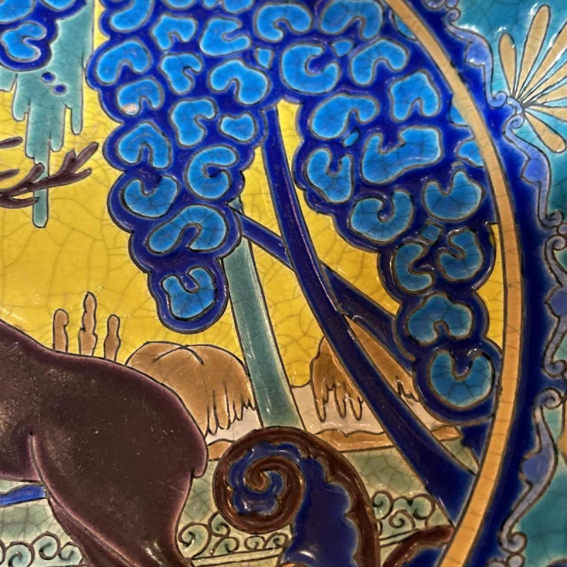 EMAUX LONGWY, Plat Art Déco au Cerf Céramique Faïence Emaille´ Cloisonne´ 1930