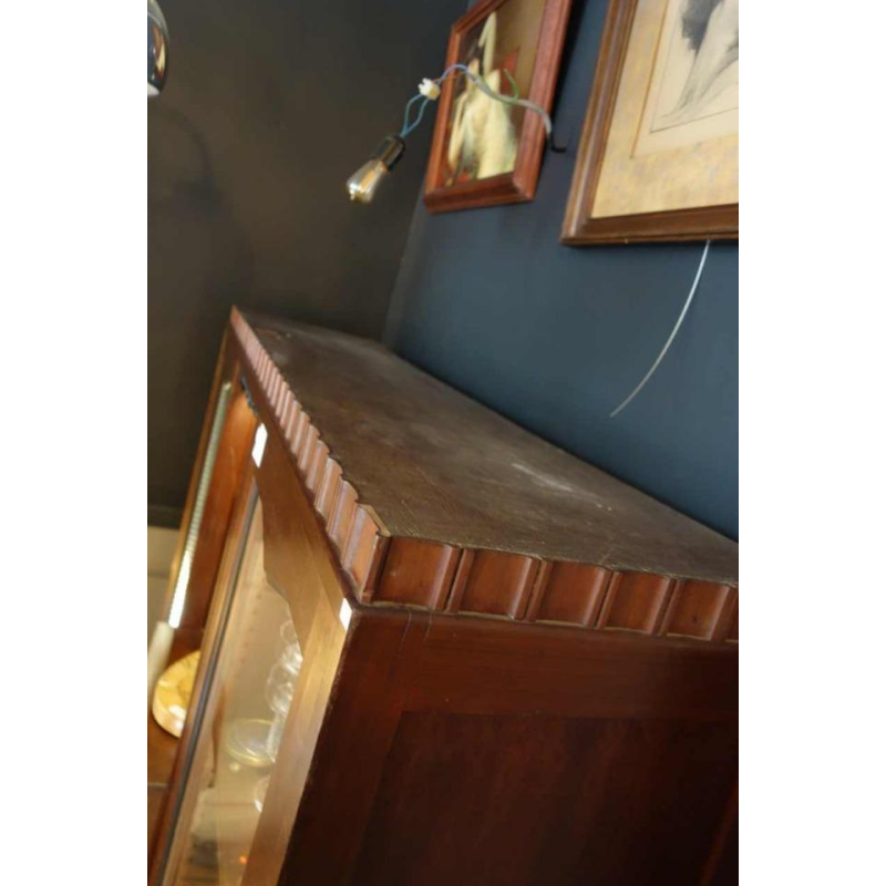 Art Deco showcase / bookcase, Viennese secession style, circa 1910