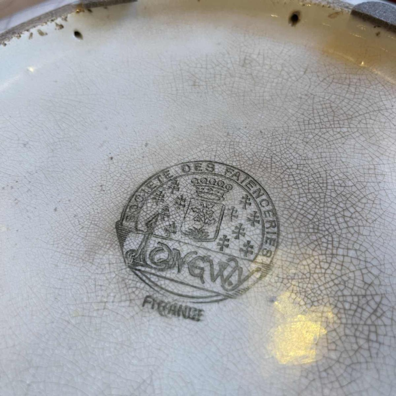 EMAUX LONGWY, Plat Art Déco au Cerf Céramique Faïence Emaille´ Cloisonne´ 1930