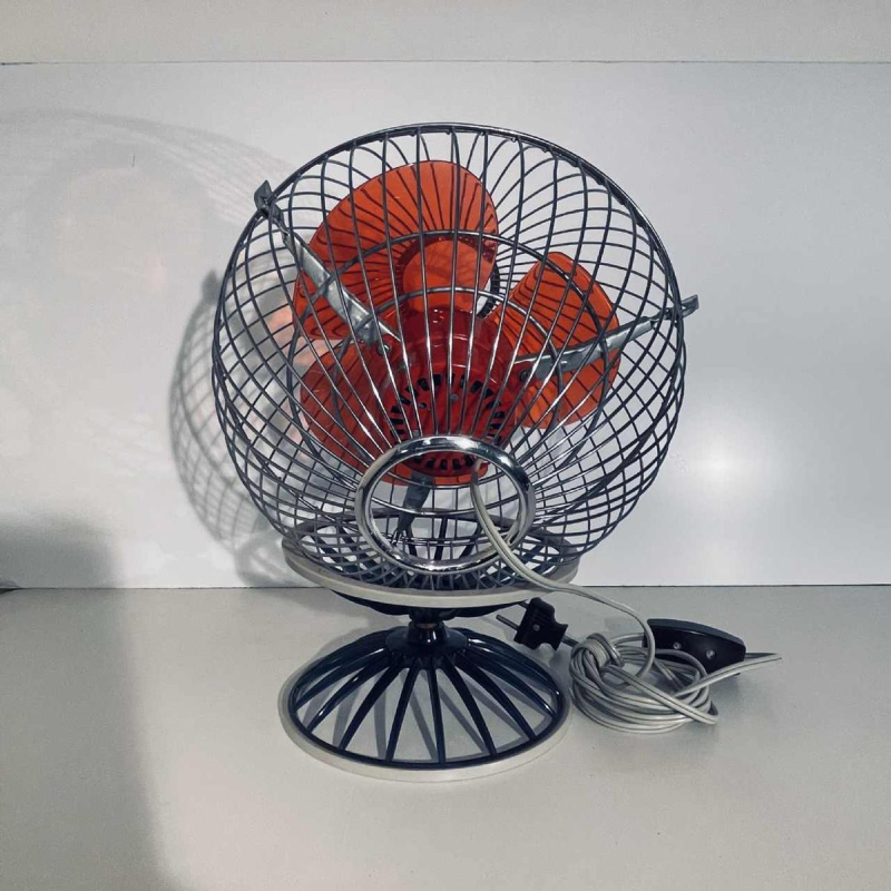 Ventilateur Hitachi B-45, structures sphérique acier chromé, pales polycarbonate rouge, Japon 1970s