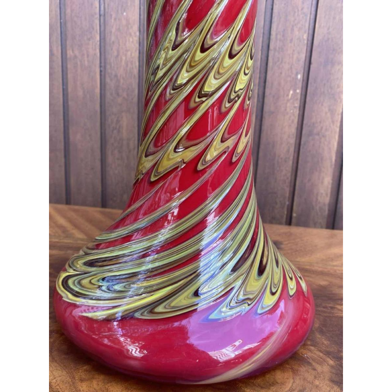 Murano, vase en verre rouge, ca 1960