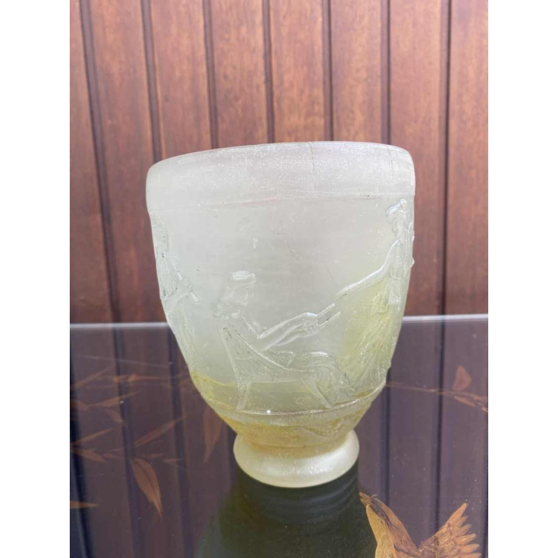 Georges De Feure, vase Art Déco en verre pressé moulé, décor à la grecque, ca 1920