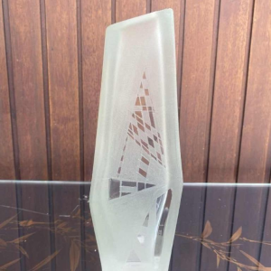 Grand vase Art Déco 1930 signé Anatole Riecke en cristal