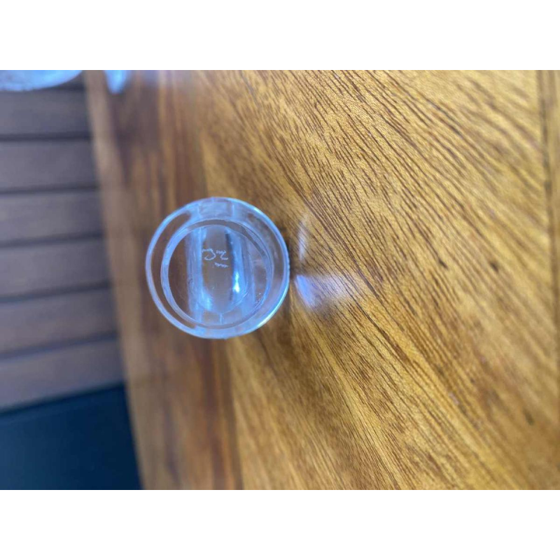 Baccarat "Michelangelo" carafe en cristal, décor gravé