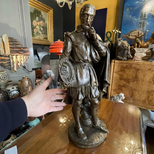 Jean-Jacques Feuchère 'Le céramiste Bernard Palissy' par Vittoz Bronzier en 1844, sculpture en bronze