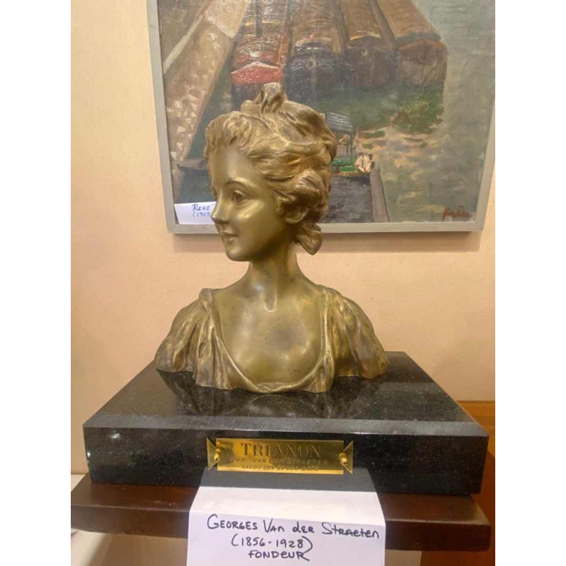 Sculpture en bronze signée Georges Van Der Straeten