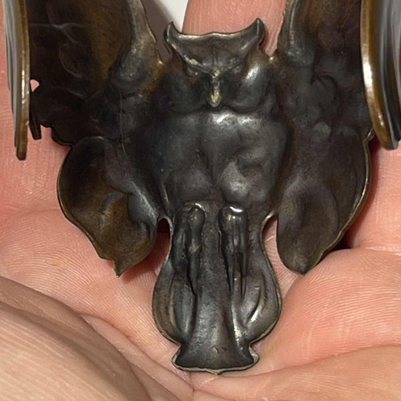 Art Nouveau “Owl with outstretched wings” bracelet, bronze with copper patina, late 19th century