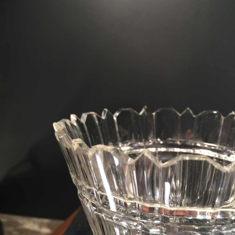 Vonèche or Zoude, pair of crystal drageoirs, silver feet, circa 1850