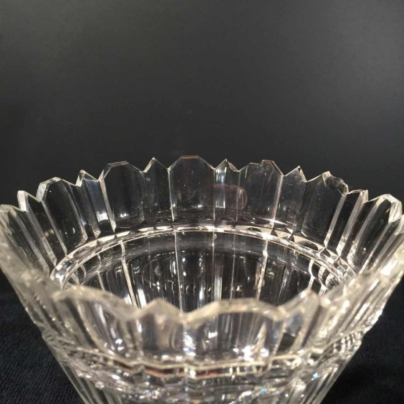 Vonèche ou Zoude, paire de drageoirs en cristal, pieds argent massif, vers 1850