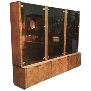 Jean-Claude Mahey 'Signature' pour Roche Bobois, 3 vitrines schappen bibliotheken, burl walnoot en wessing, 1970s