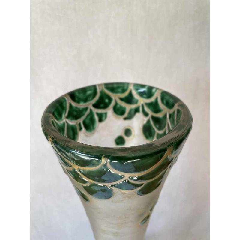 LEGRAS grand vase art déco en verre à décor gravé et émaillé