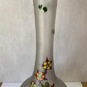 LEGRAS grote Art Deco glazen vaas met gegraveerde en geëmailleerde decoratie