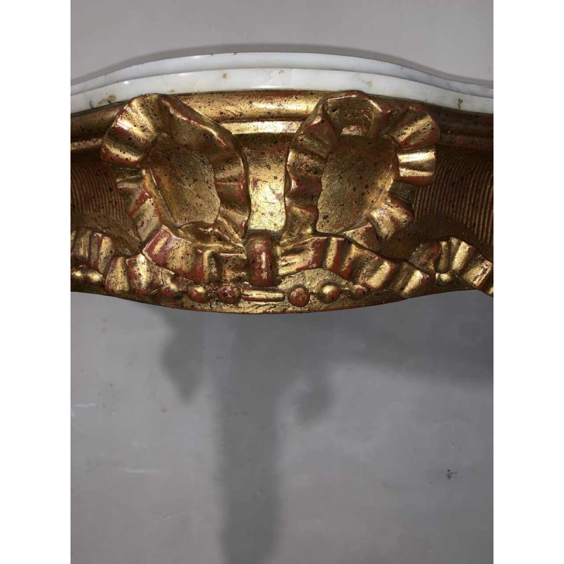 Console Napoléon III en bois sculpté doré, tablette en marbre de carrare, 1930s