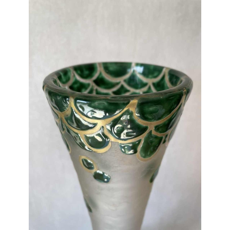 LEGRAS grote Art Deco glazen vaas met gegraveerde en geëmailleerde decoratie