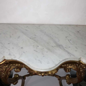 Napoleon III console in gebeeldhouwd verguld hout, Carrara marmeren tablet 1930s