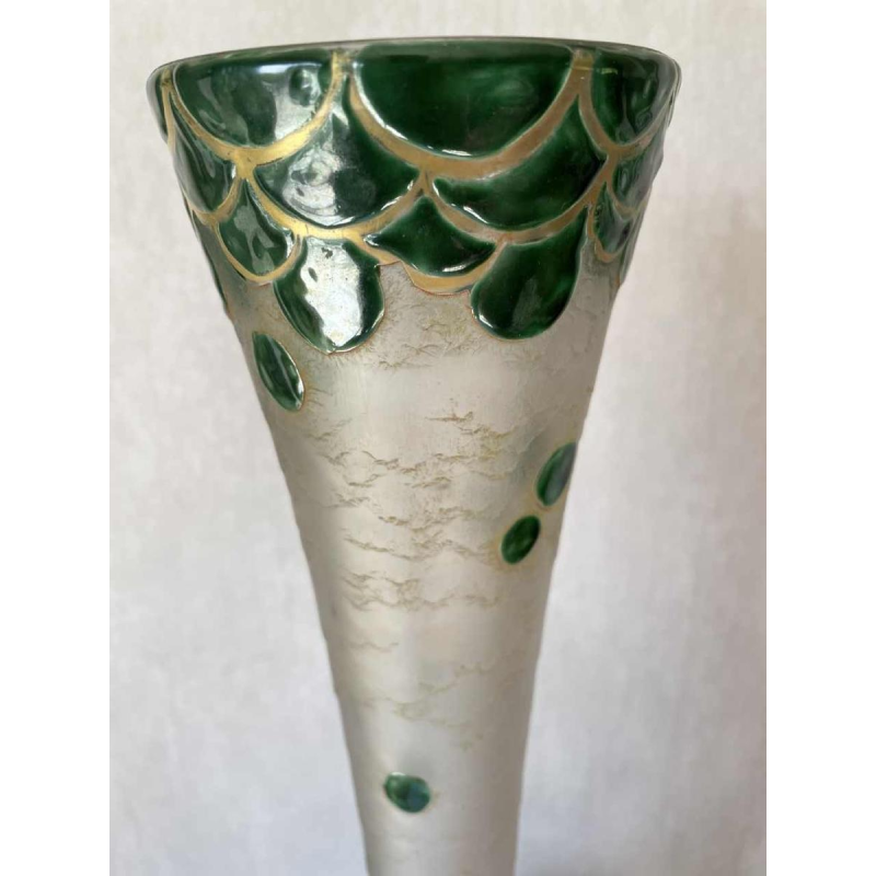 LEGRAS grote Art Deco glazen vaas met gegraveerde en geëmailleerde decoratie