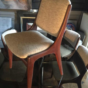 Mahjongg Vlaardingen Holland, Séries 6 chaises Design Scandinave en Teck, 1965