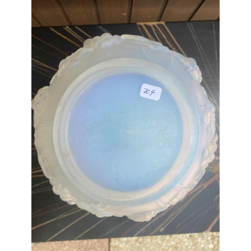 ETALEUNE voor Etling, Art Deco opalescente vaas, gestileerd bloemmotief, ca 1930