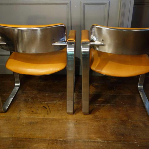 Eero Aarnio "Executive" Mobel Italia, pair of metal / leather armchairs, 1968