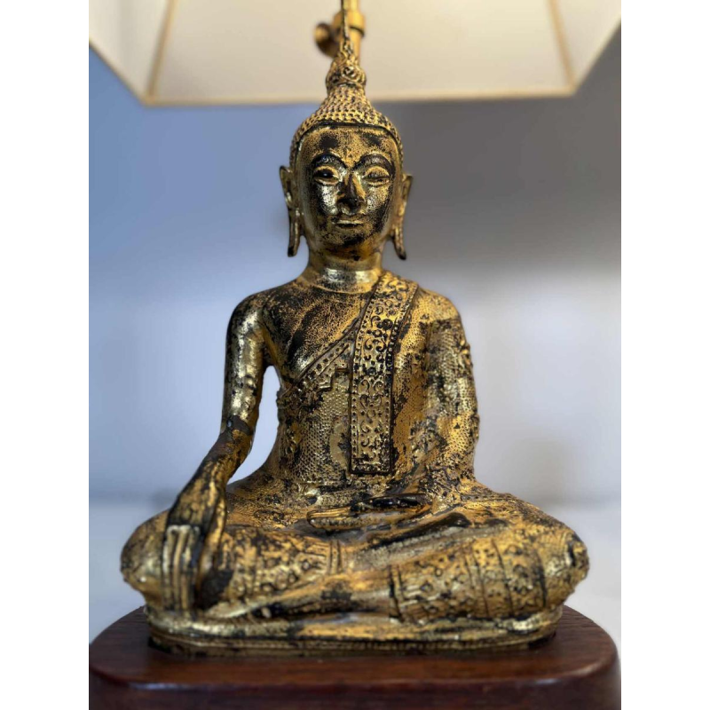 Pair of Buddha lamps in gilded cast iron - Southeast Asian work - 20th century