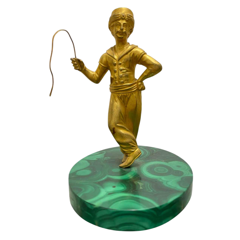 Sculpture figurine orientaliste en bronze doré sur socle de malachite, Russie XIXe s