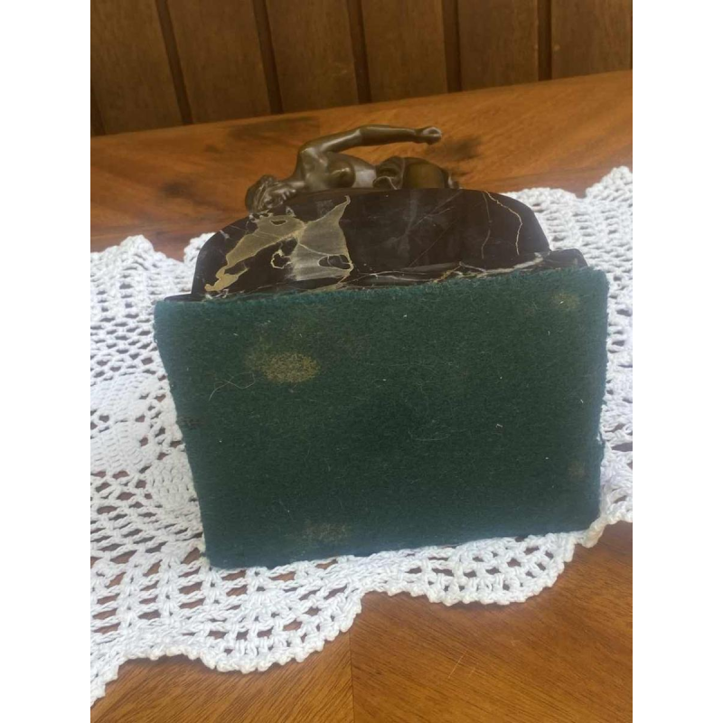 OTTO LESSING gieterij Gladenbeck Berlijn "Vrouw die een bal vangt" bronzen sculptuur, ca 1920