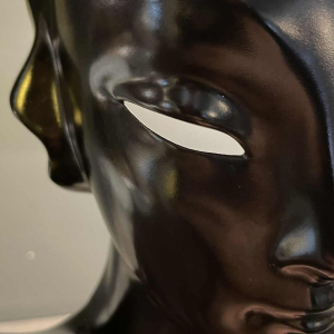 VILLEROY & BOCH LUXEMBOURG, sculpture EVE masque africaine en cÃ©ramique, 1930s
