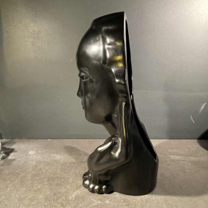 VILLEROY & BOCH LUXEMBOURG, sculpture EVE masque africaine en cÃ©ramique, 1930s