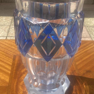 Grand vase Art Déco, Val St Lambert, Charles Graffart, cristal taillé, ca 1930