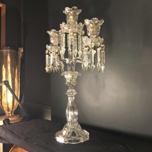 CandÃ©labre / Girandole en Cristal de Baccarat Ã  3 bras de lumiÃ¨re, 20Ã¨me siÃ¨cle