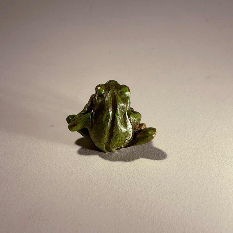Bronze de vienne “Grenouille musicienne“ sculpture en bronze patiné, ca 1900