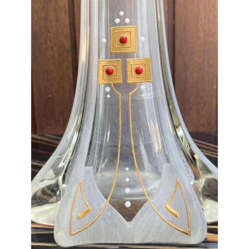 Vase soliflore Art Déco en verre émaillé or et corail, ca 1930