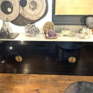 MAISON JANSEN, Enfilade / CrÃ©dence Vintage , LaquÃ© Noir, laiton & Marbre, 1970s