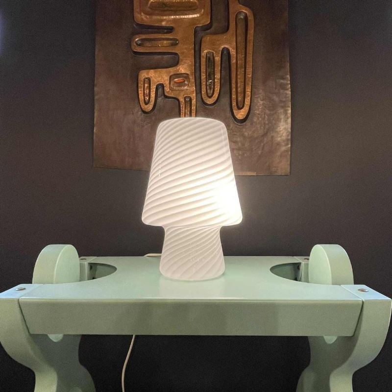 Venini Murano, "Mushroom" table lamp in opaline twisted glass, ca 1970