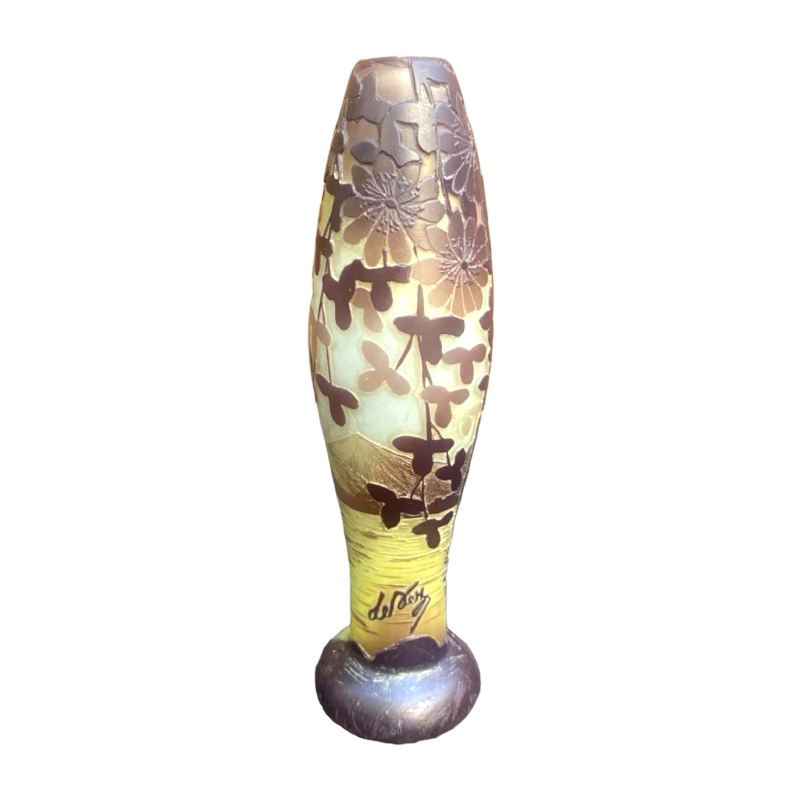 DE VEZ "Paysage Lac d'Annecy" vase Art Nouveau en verre camée, ca 1900