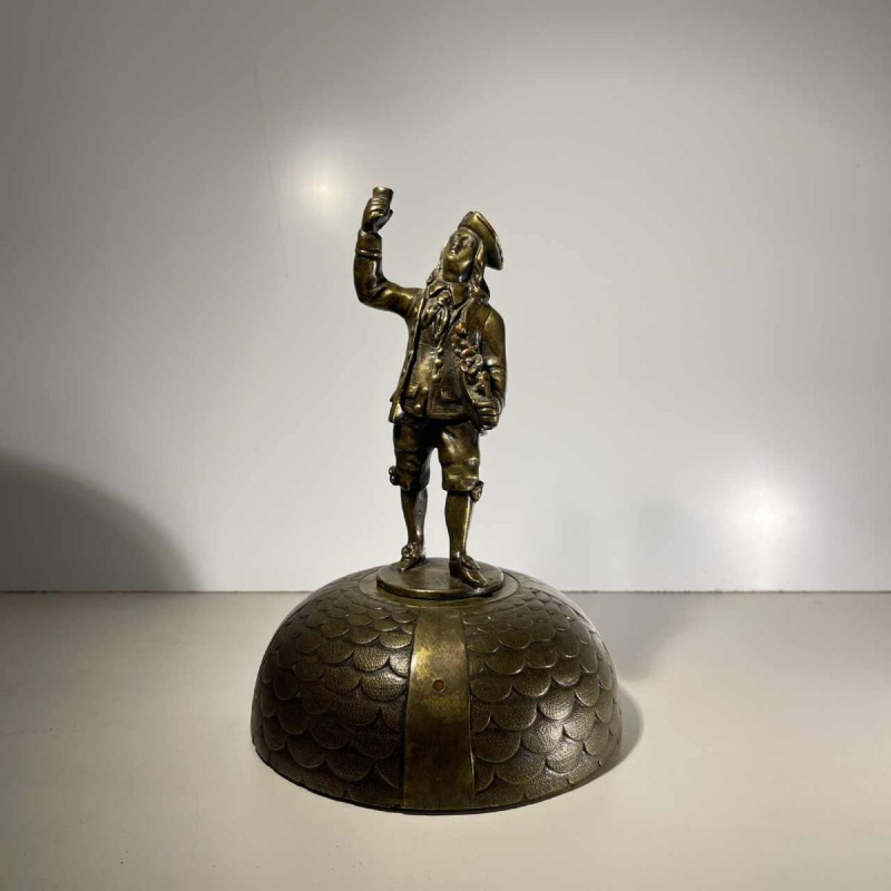 Sonnette clochette d'hôtel, de table ou de bureau - sculpture personnage en bronze à 4 grelots glands de chêne, XIXe s