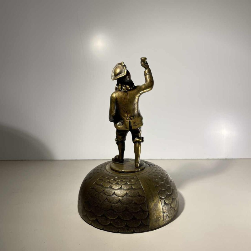 Hotel, table or office bell - bronze sculpture of a figure with 4 oak acorn bells, 19th century