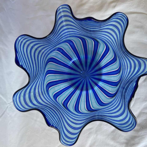 Orlando ZENNARO (1932-) Murano: glass “handkerchief” vase