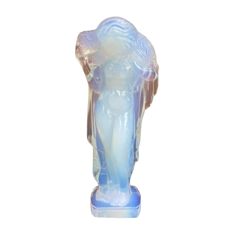 Sabino "Vrouw met schaap" Art Deco sculptuur in opalescent glas, ca 1920